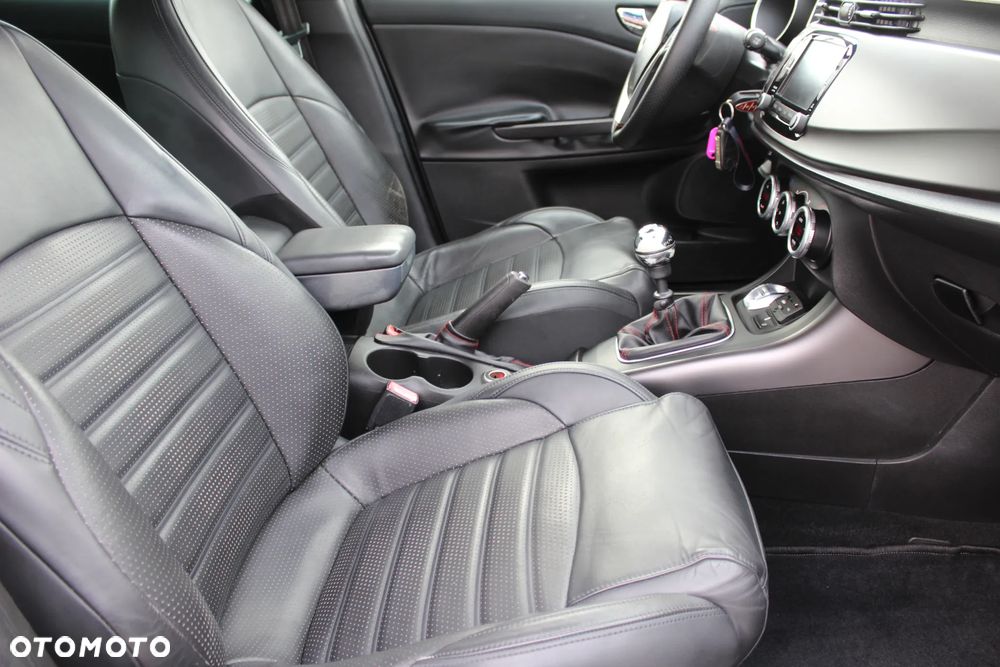 Alfa Romeo Giulietta 1.6 JTDM 16V Impression - 9
