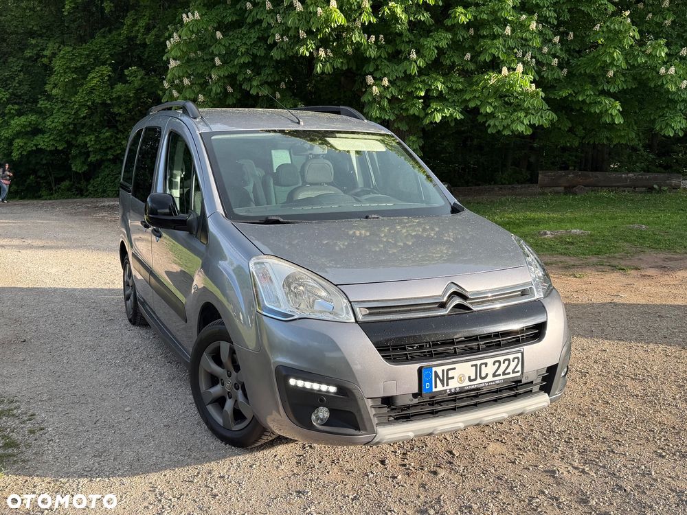 Citroën Berlingo Multispace BlueHDi 100 S&S XTR - 2