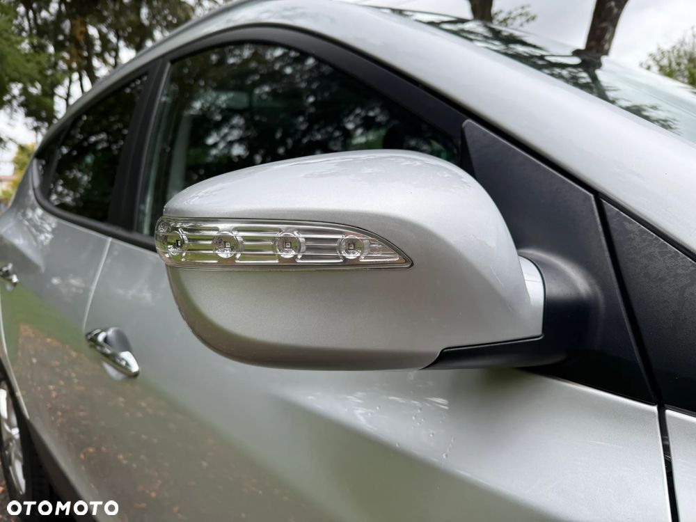 Hyundai ix35 2.0 CRDi 4WD Automatik Premium - 9