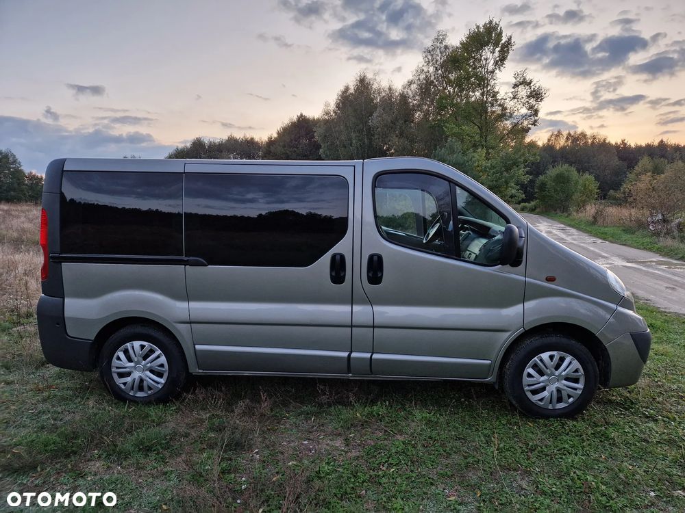 Opel Vivaro - 6