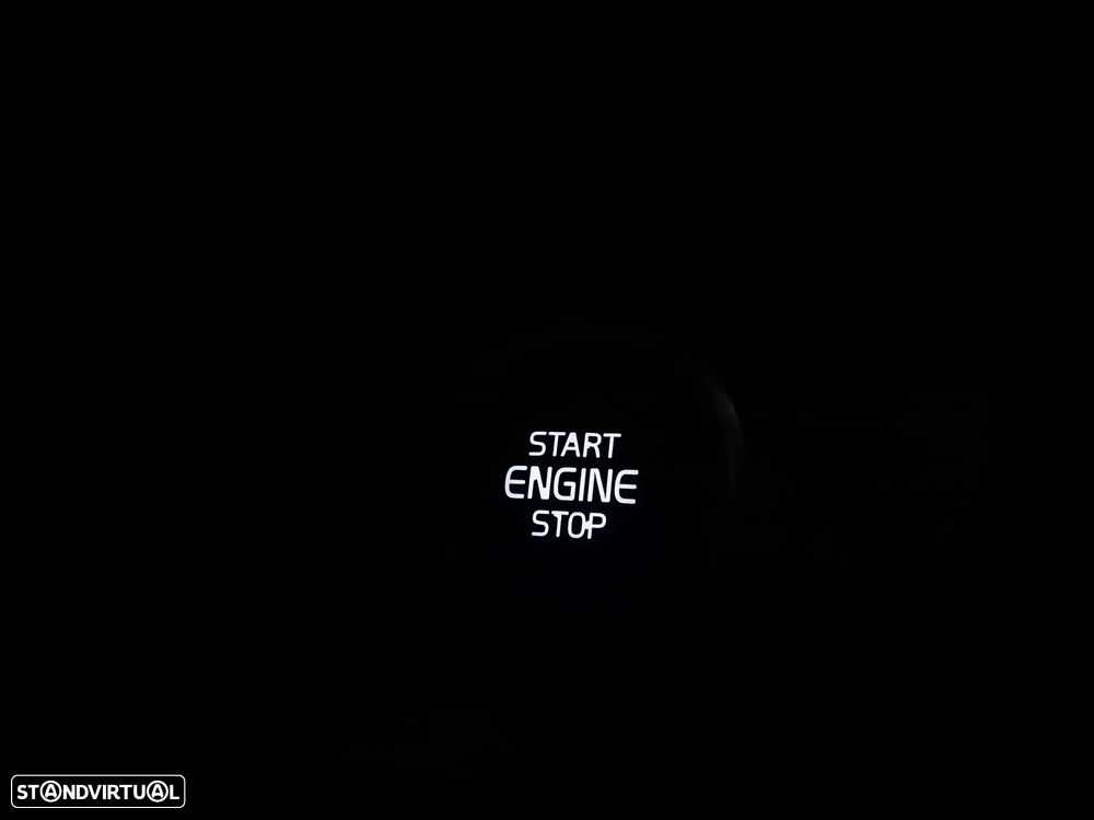 Volvo XC 40 1.5 T3 Tech Edition - 42