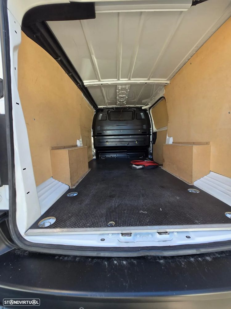 Peugeot e-Expert 75 kWh Long - 8