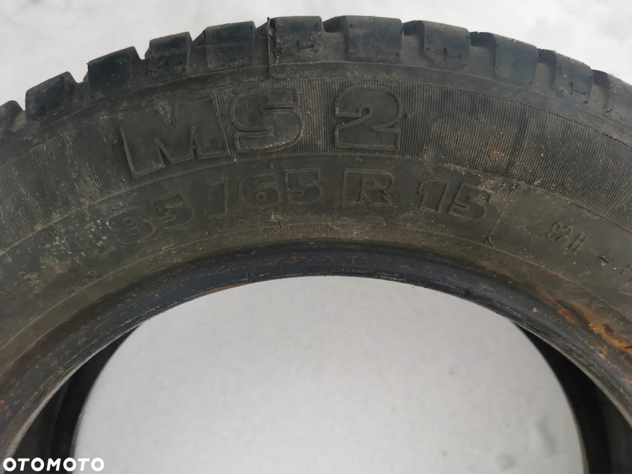 Opony zimowe 185/65 R15 2 sztuki - 4