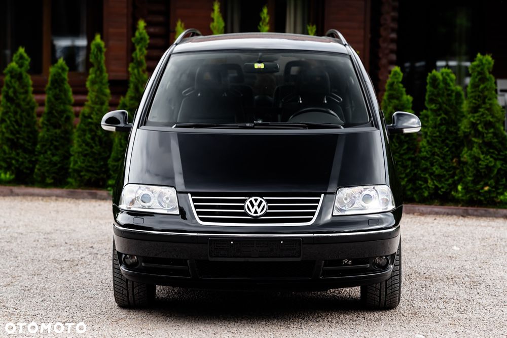 Volkswagen Sharan 2.8 V6 4Motion Highline - 4