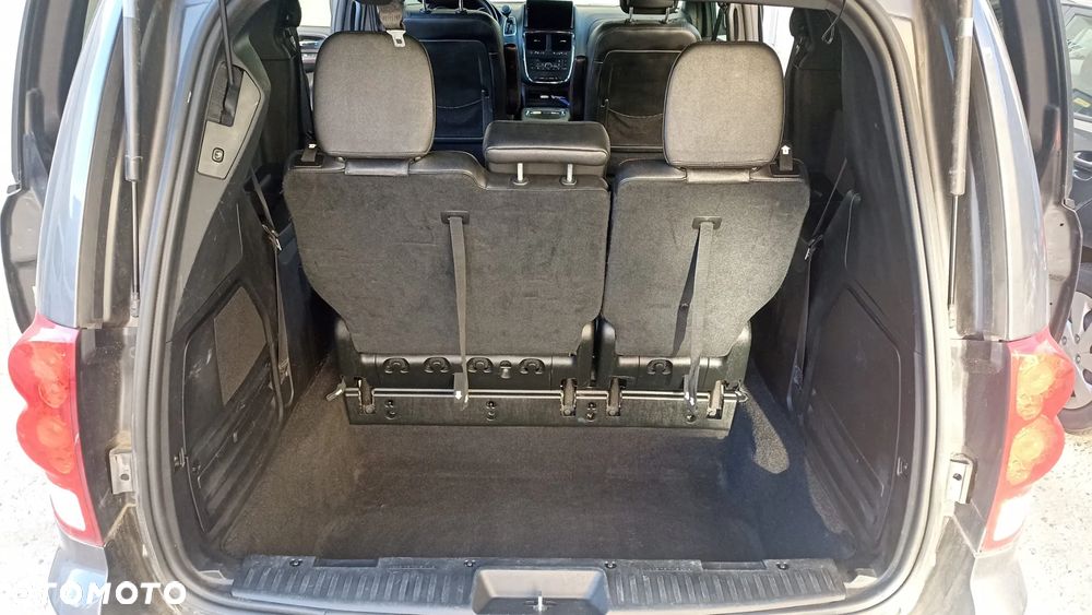 Dodge Grand Caravan 3.6 R/T - 19