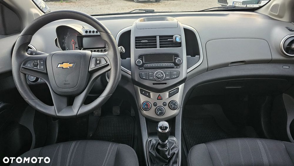 Chevrolet Aveo 1.4 16V LS Design+ - 16