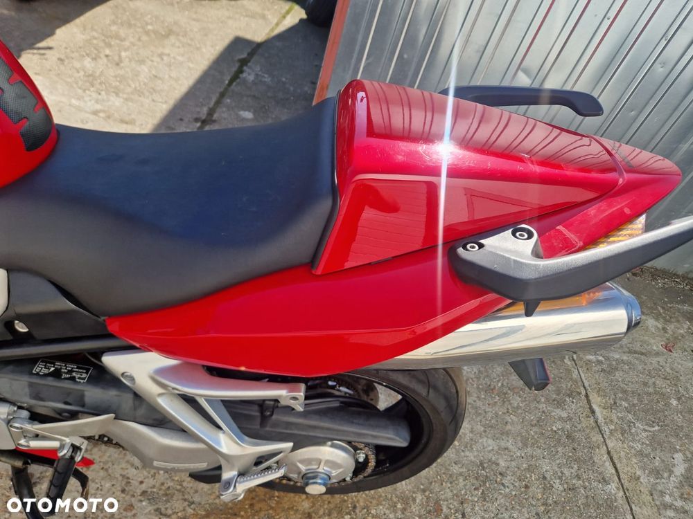 Honda VFR - 29