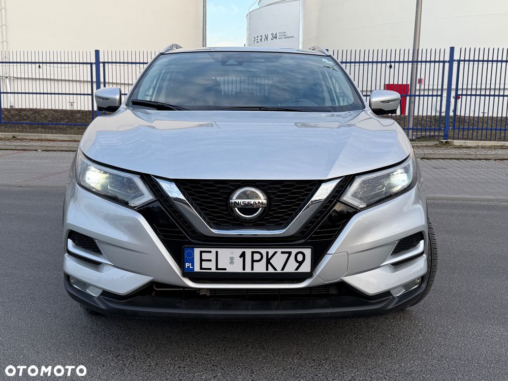 Nissan Qashqai - 2
