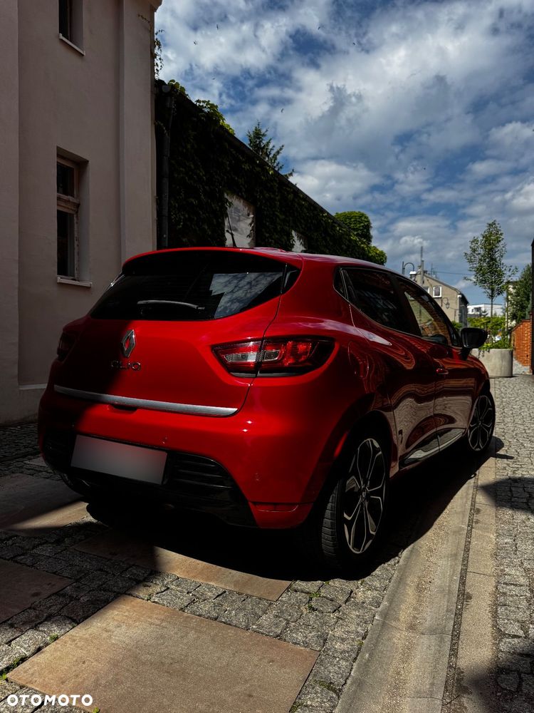 Renault Clio 1.2 16V Life - 4