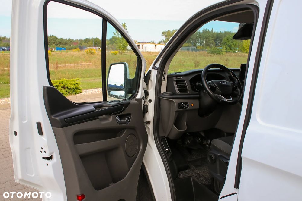Ford Transit Custom - 29