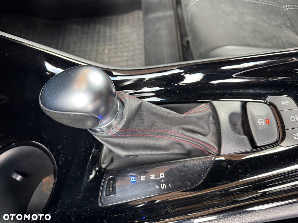 Toyota C-HR 2.0 Hybrid GR Sport - 33