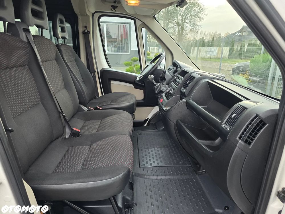 Peugeot BOXER 2.0 HDI  7 Osobowy DOKA Salon PL F-Vat 23% - 36