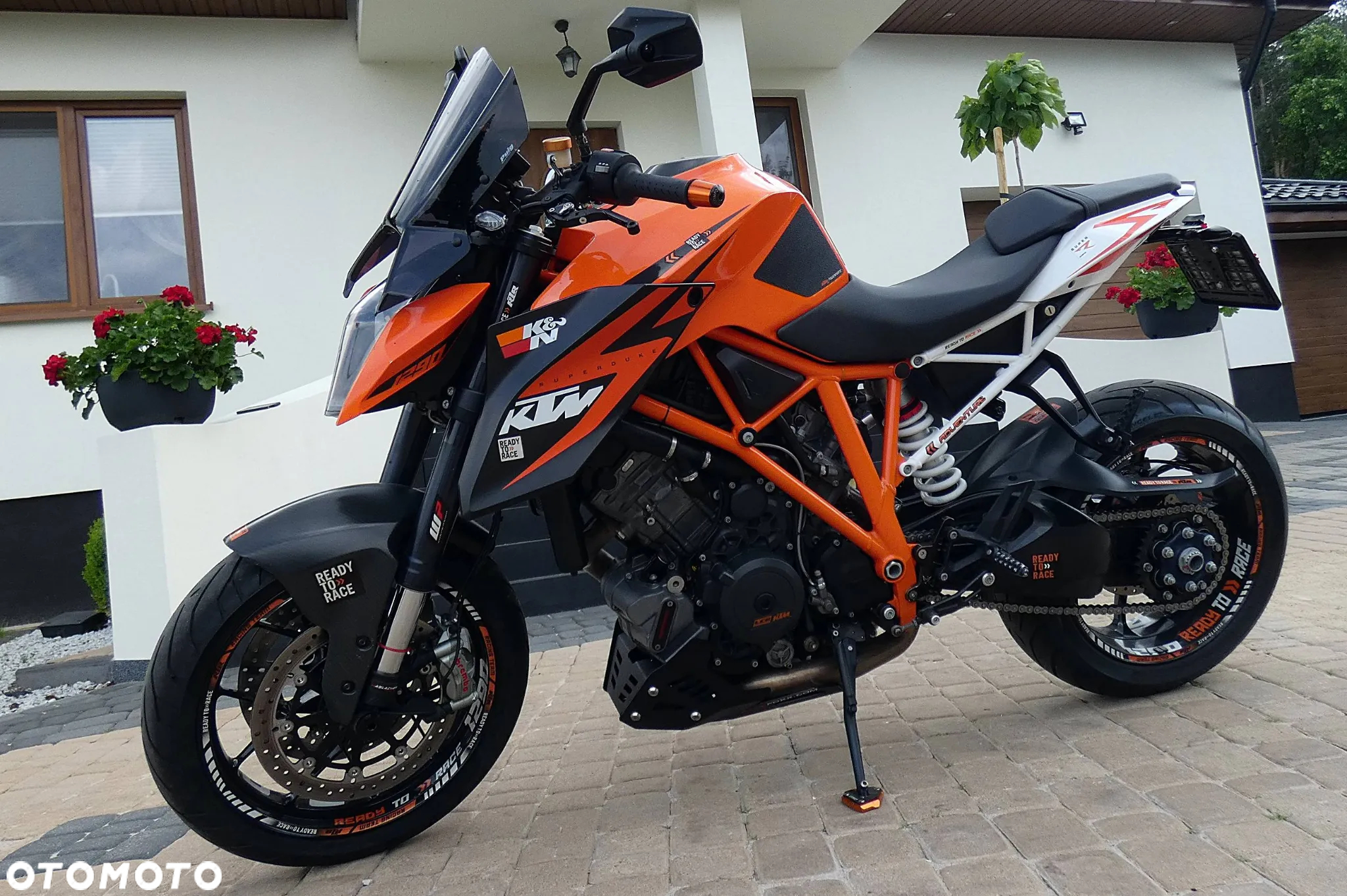 KTM Super Duke - 10