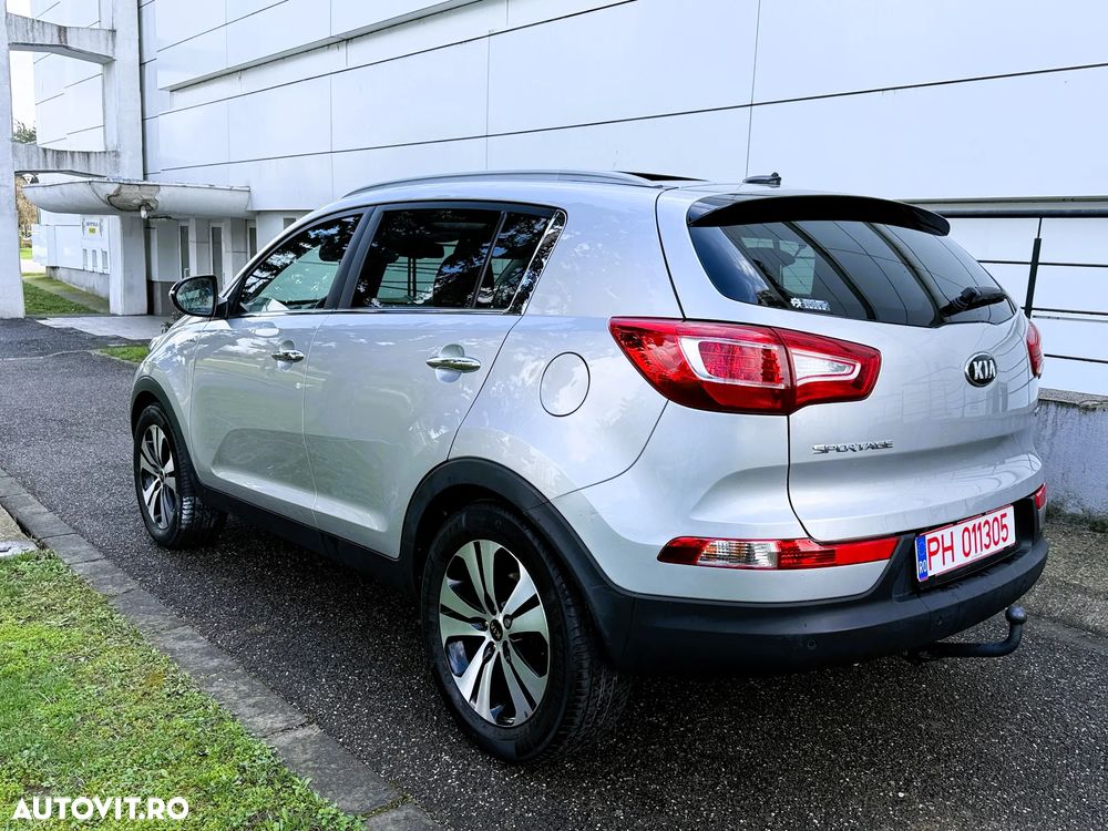 Kia Sportage 2.0 CRDI 4WD Automatik Vision - 12
