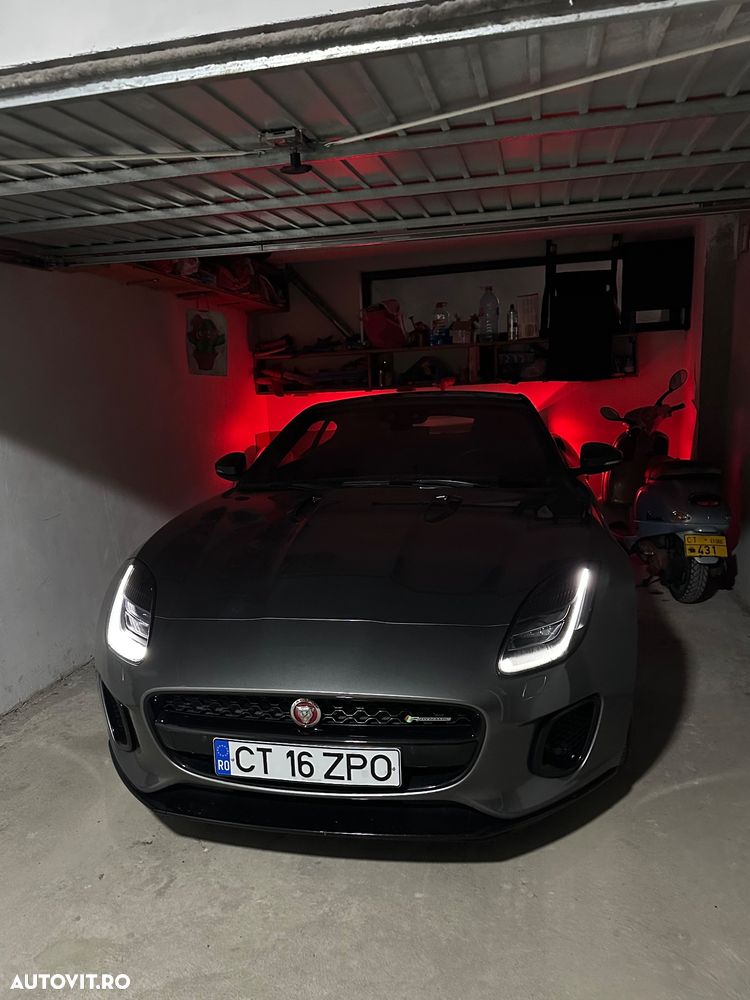 Jaguar F-Type - 8