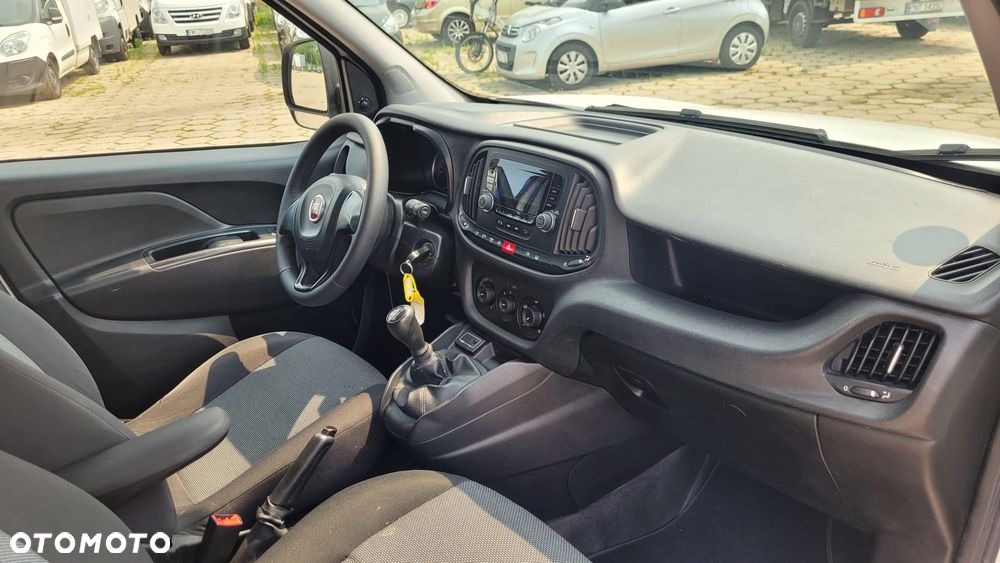 Fiat Doblo - 23
