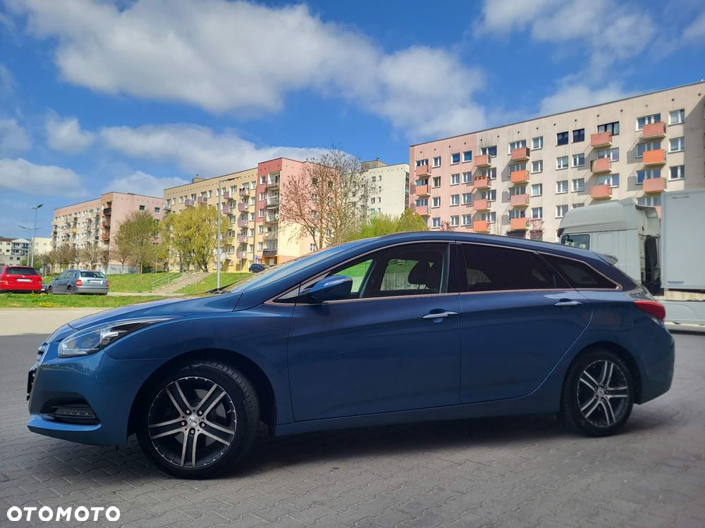 Hyundai i40 Kombi blue 1.7 CRDi Premium - 14