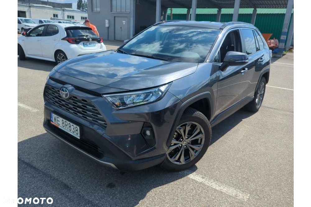 Toyota RAV4 - 1