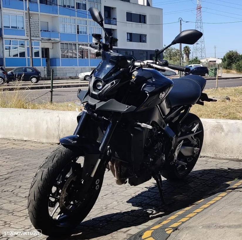 Yamaha MT-09 - 5