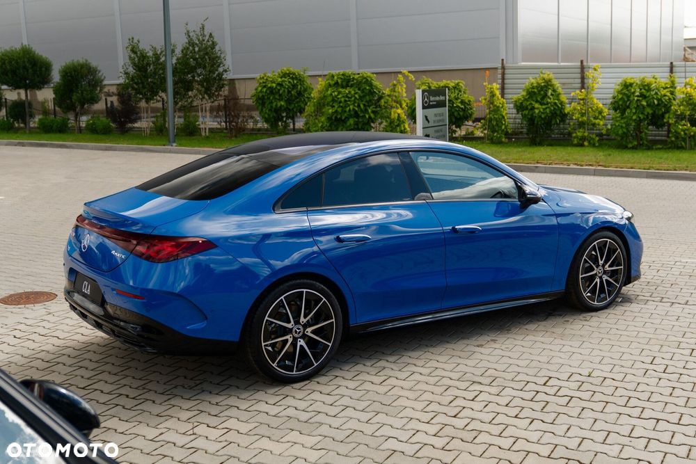 Mercedes-Benz CLA - 9