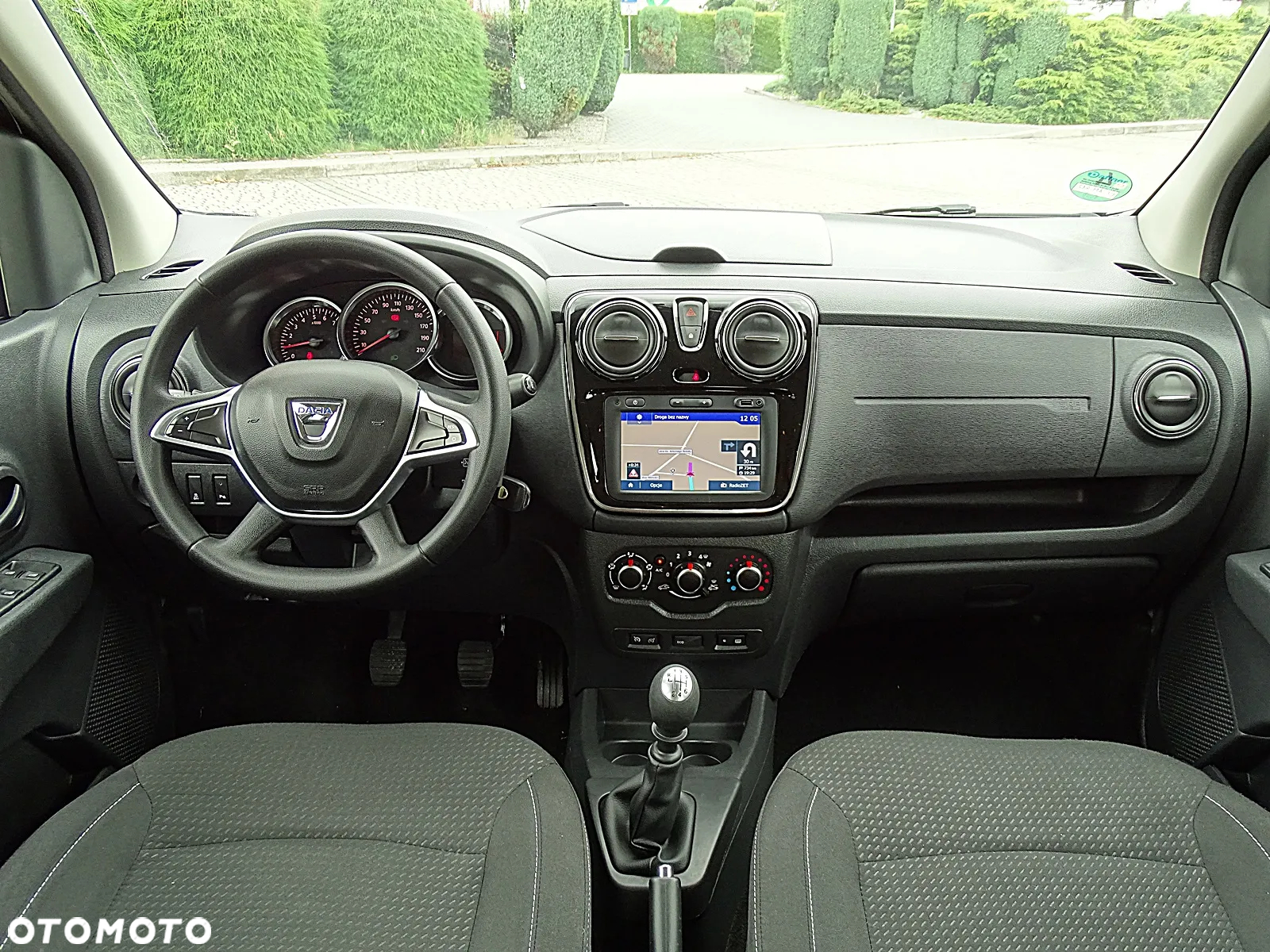 Dacia Lodgy TCe 130 GPF (7-Sitzer) Comfort - 8