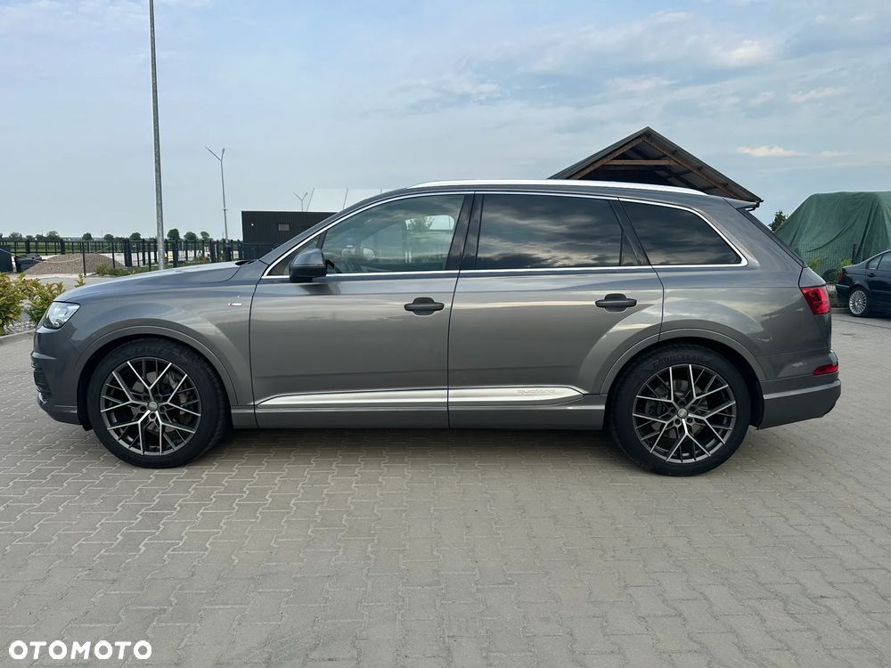 Audi Q7 - 8