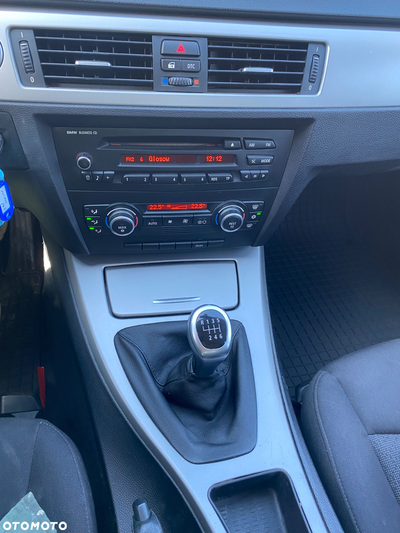 BMW Seria 3 318i Touring - 6