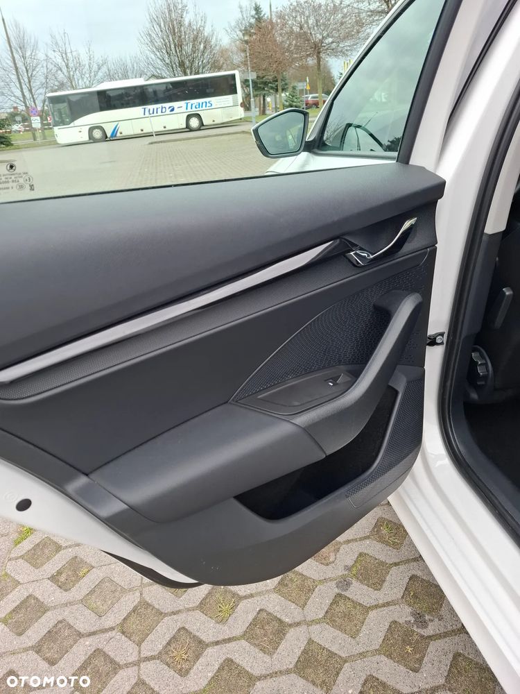 Skoda Octavia 2.0 TDI DSG Selection - 19