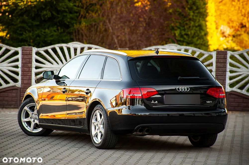 Audi A4 Avant 1.8 TFSI Attraction - 13