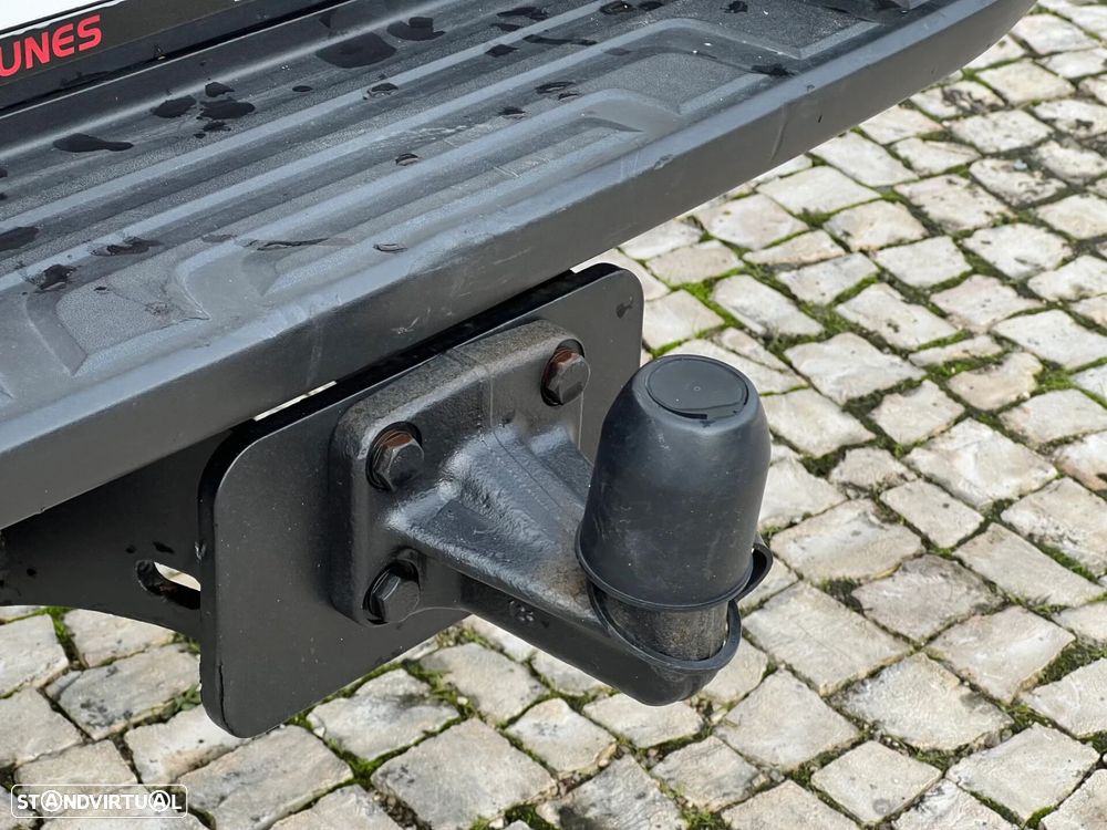 Mercedes-Benz X 350 - 29