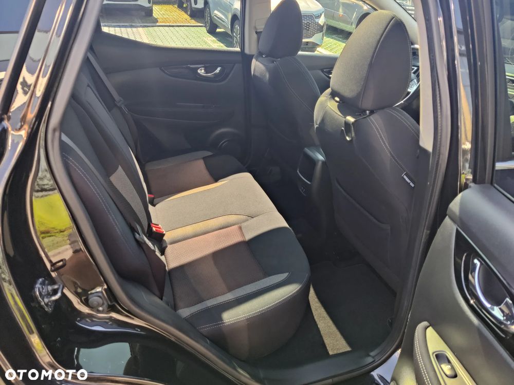 Nissan Qashqai 1.7 dCi 4x4 N-Connecta Xtronic - 20