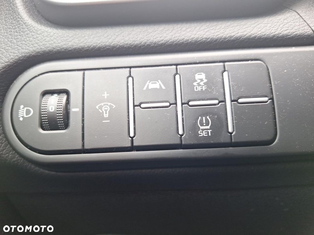 Kia Ceed 1.5 T-GDI M DCT - 20