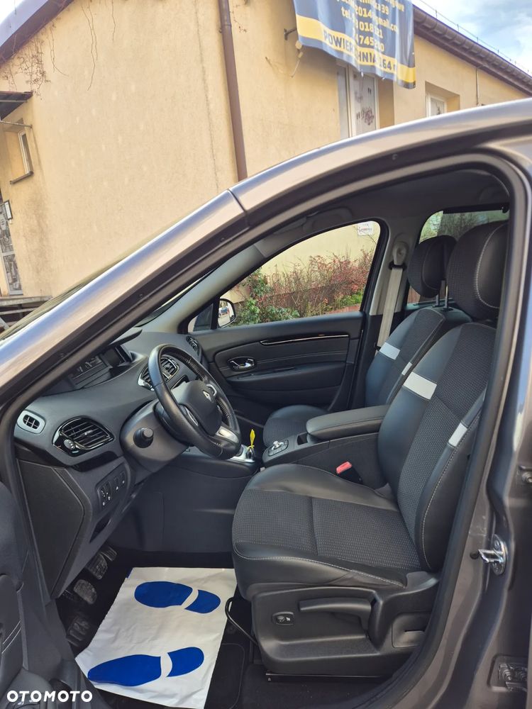 Renault Scenic - 13