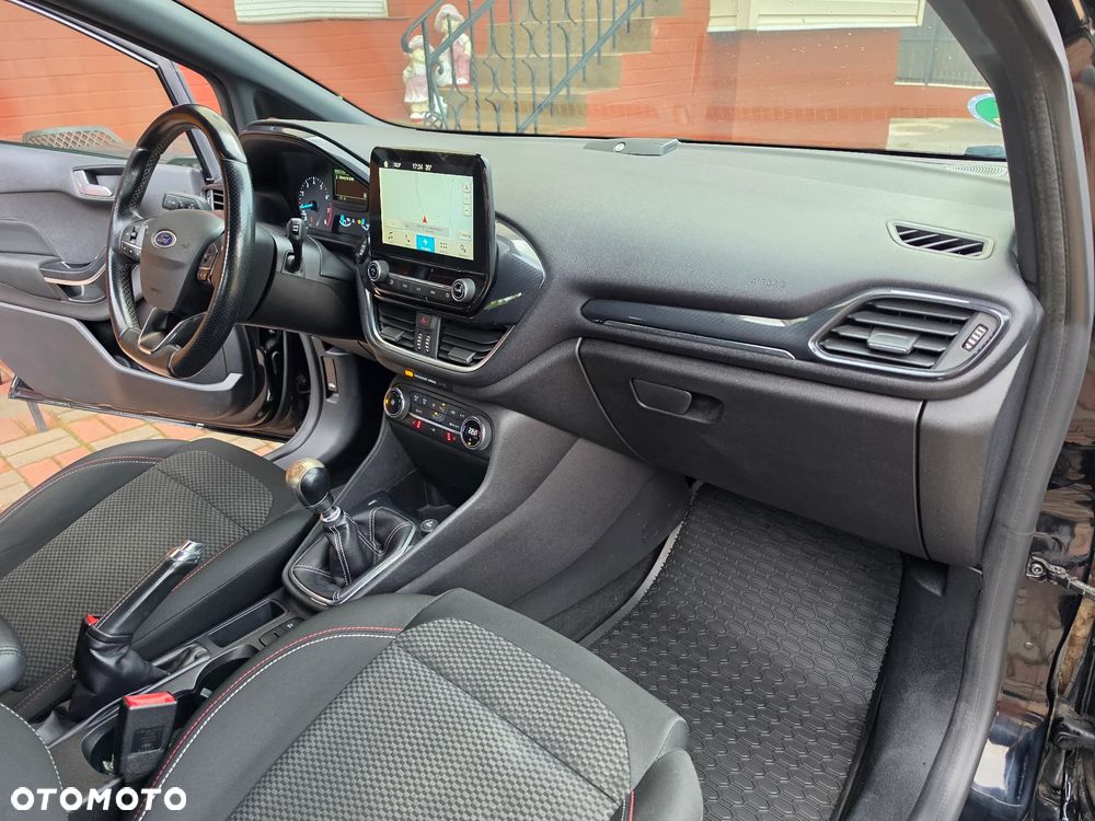 Ford Fiesta 1.0 EcoBoost STart-Stop ST-LINE - 19