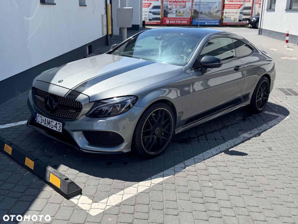 Mercedes-Benz Klasa C AMG 43 Coupe 4Matic 9G-TRONIC Night Edition - 3