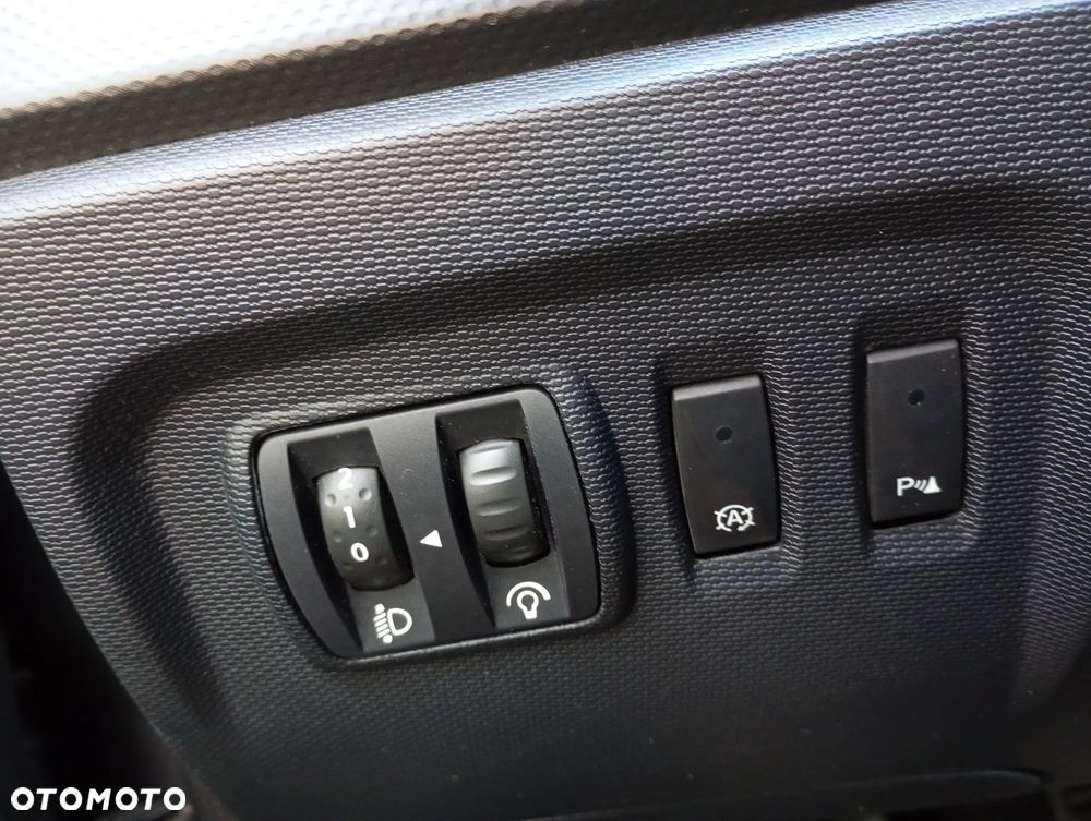 Renault Captur - 35