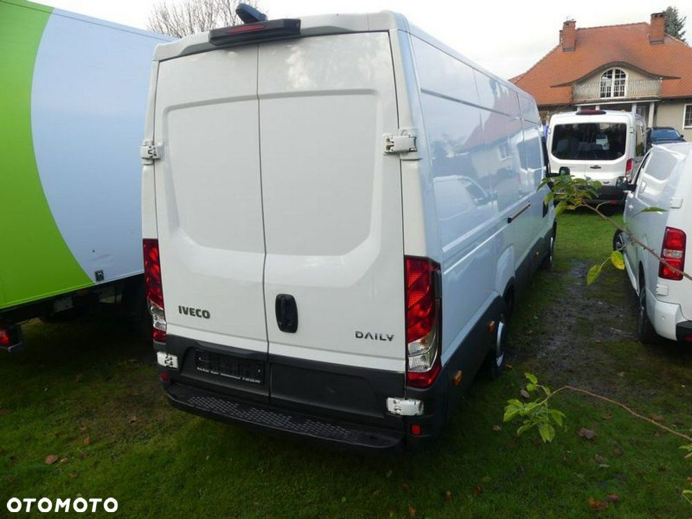Iveco Daily - 18