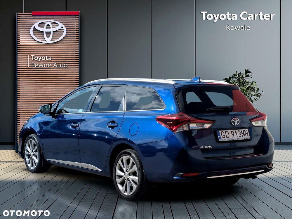 Toyota Auris - 4