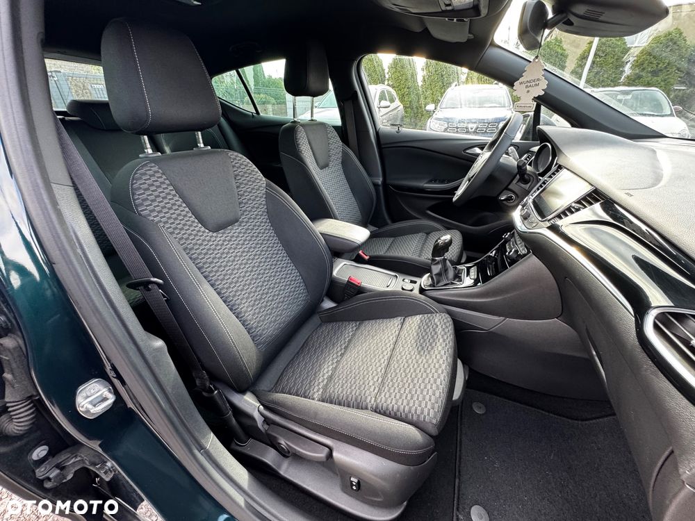 Opel Astra 1.4 Turbo Dynamic - 37