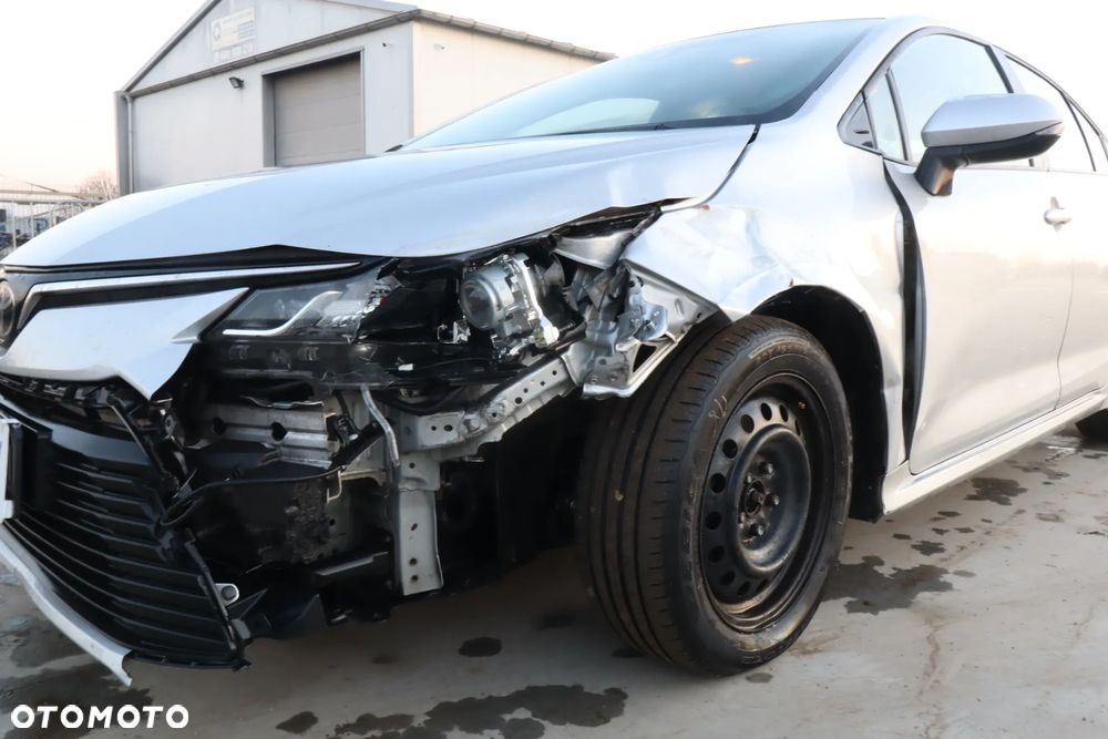 Toyota Corolla 1.6 Active - 15