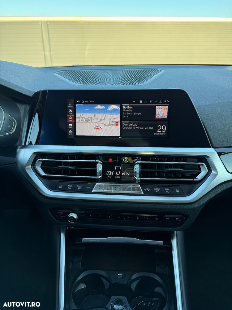 BMW Seria 3 320i GT Aut. Luxury Line - 18