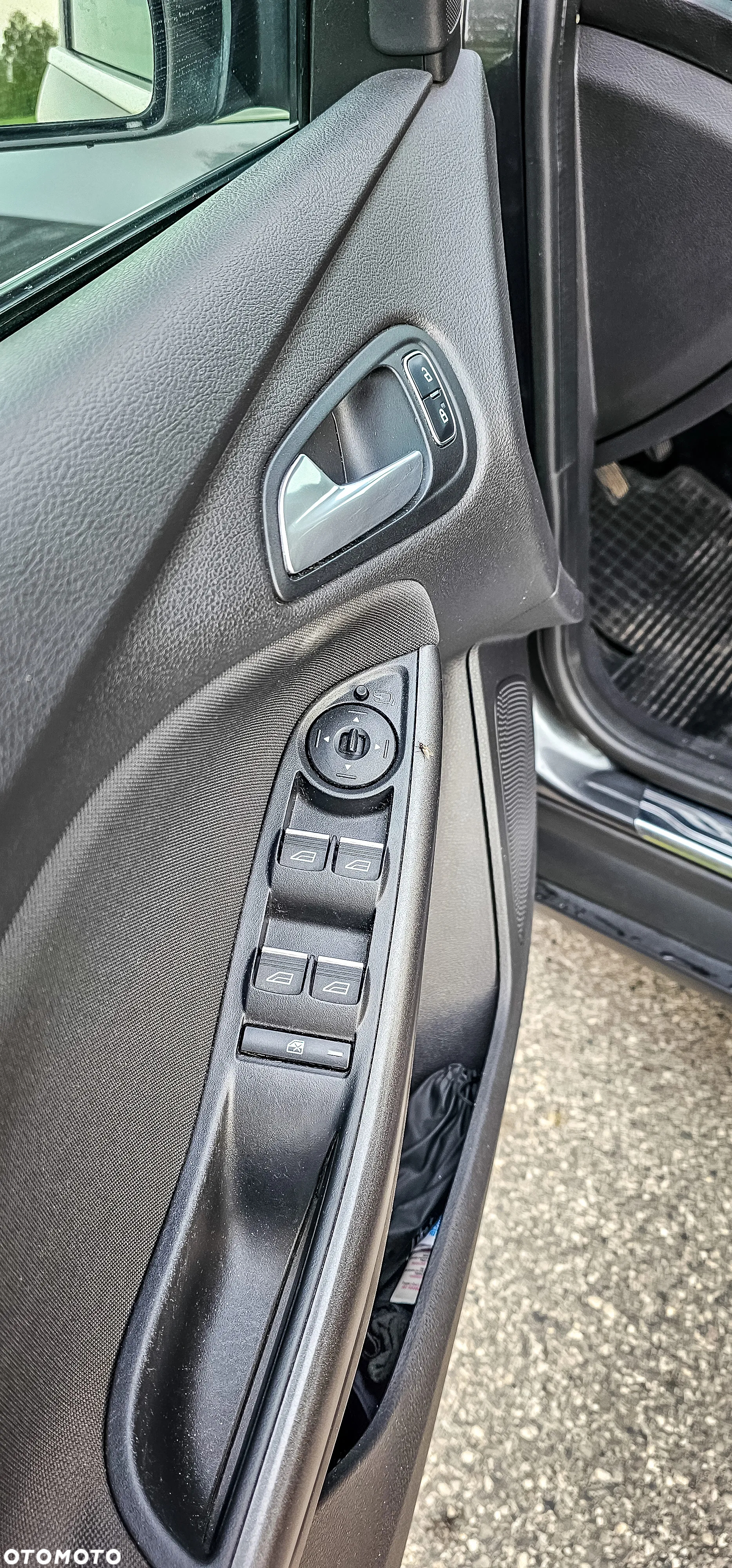 Ford Focus 1.6 Trend Sport - 16