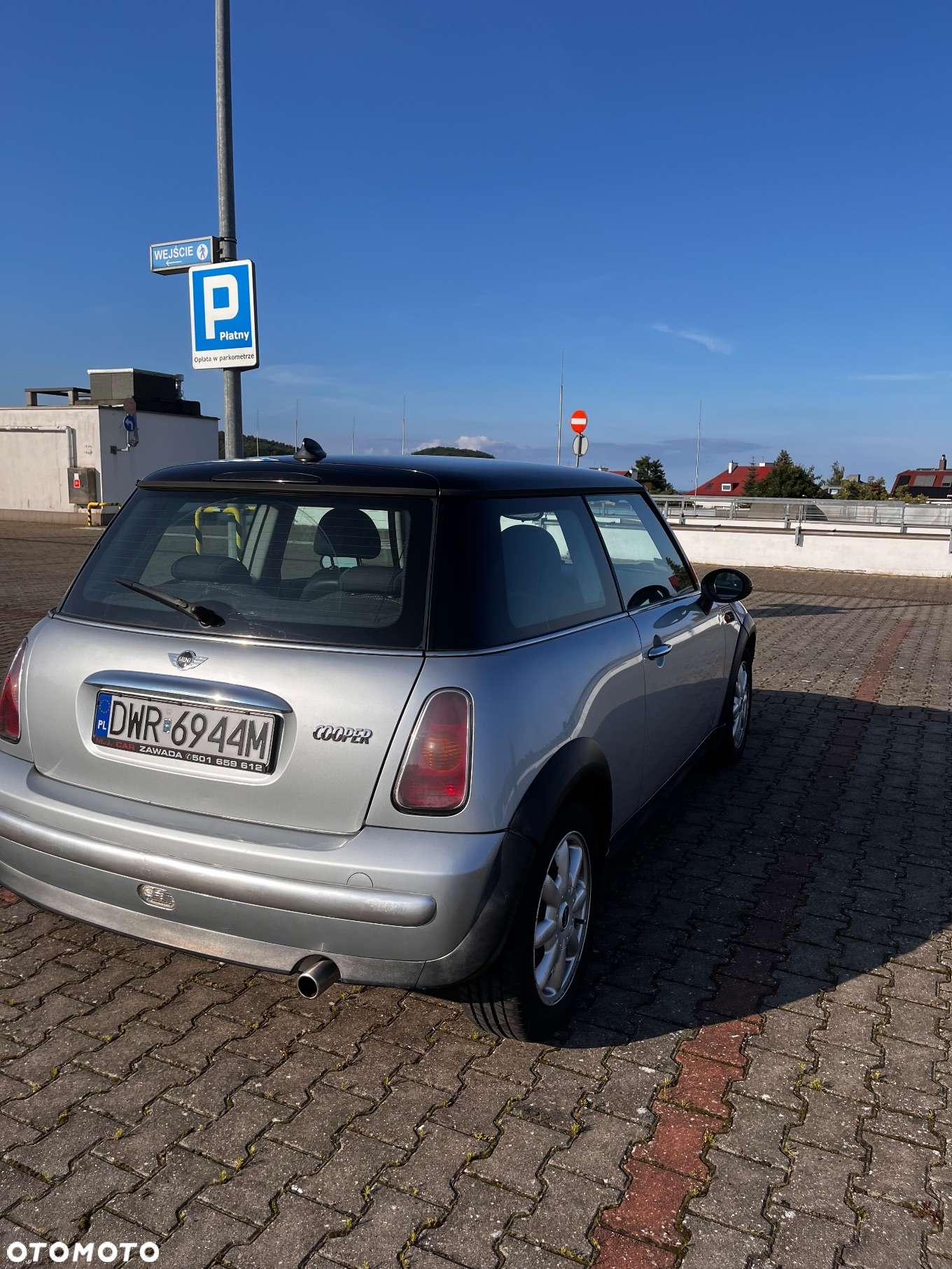 MINI Cooper Standard - 2