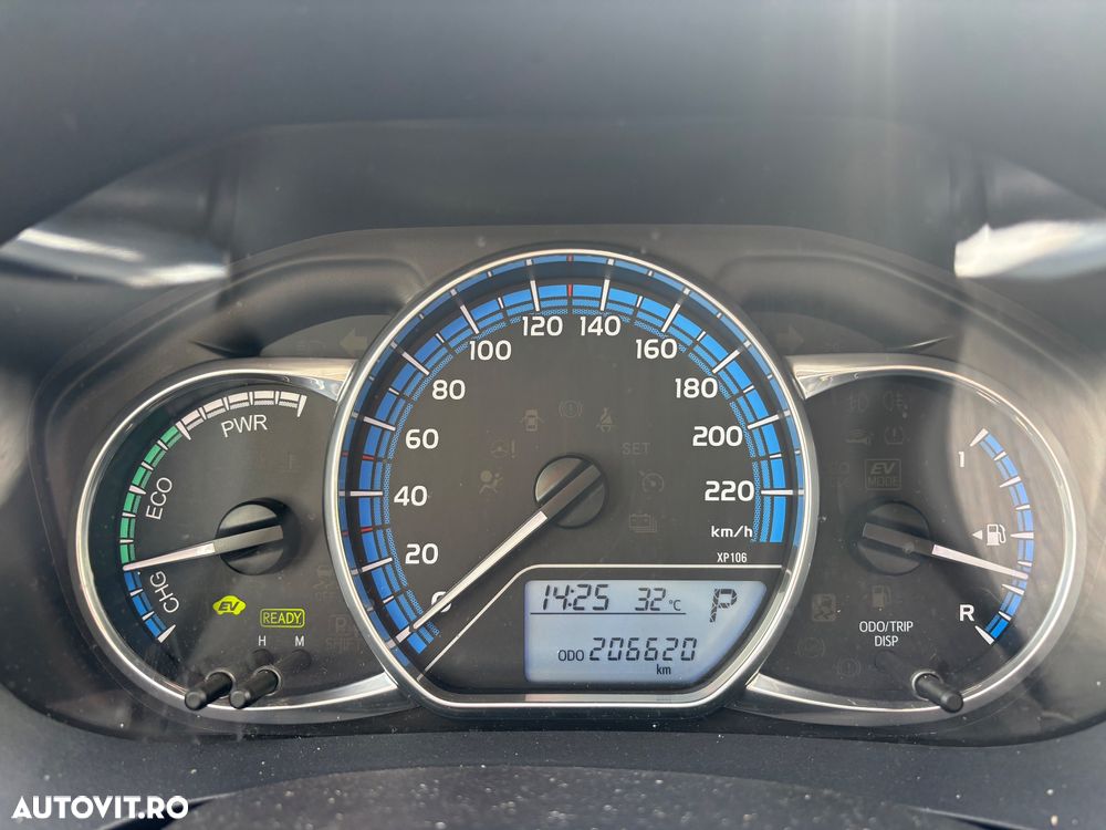 Toyota Yaris - 8