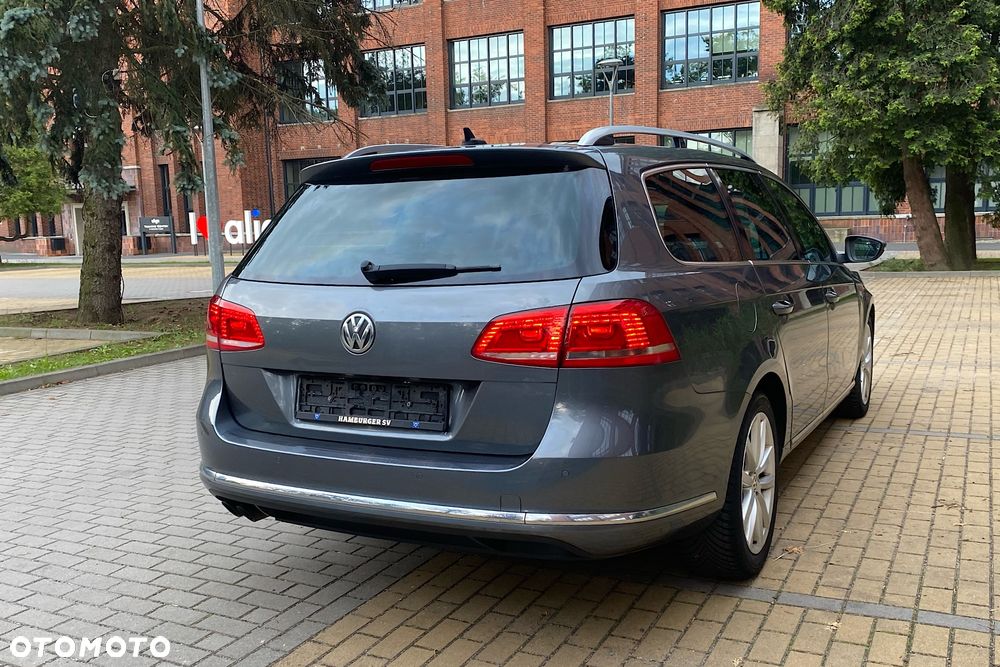 Volkswagen Passat 2.0 TDI DSG BlueMotion Technology Highline - 14
