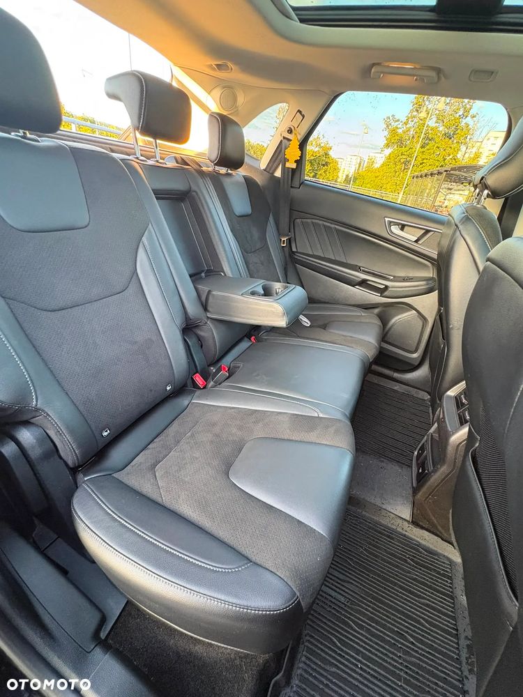 Ford Edge 2.0 TDCi Bi-Turbo 4x4 ST-LINE - 17