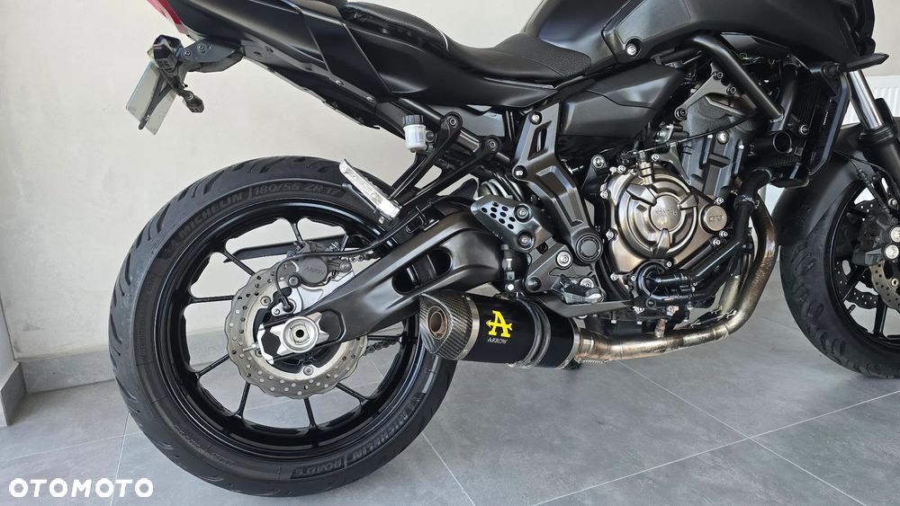 Yamaha MT - 32