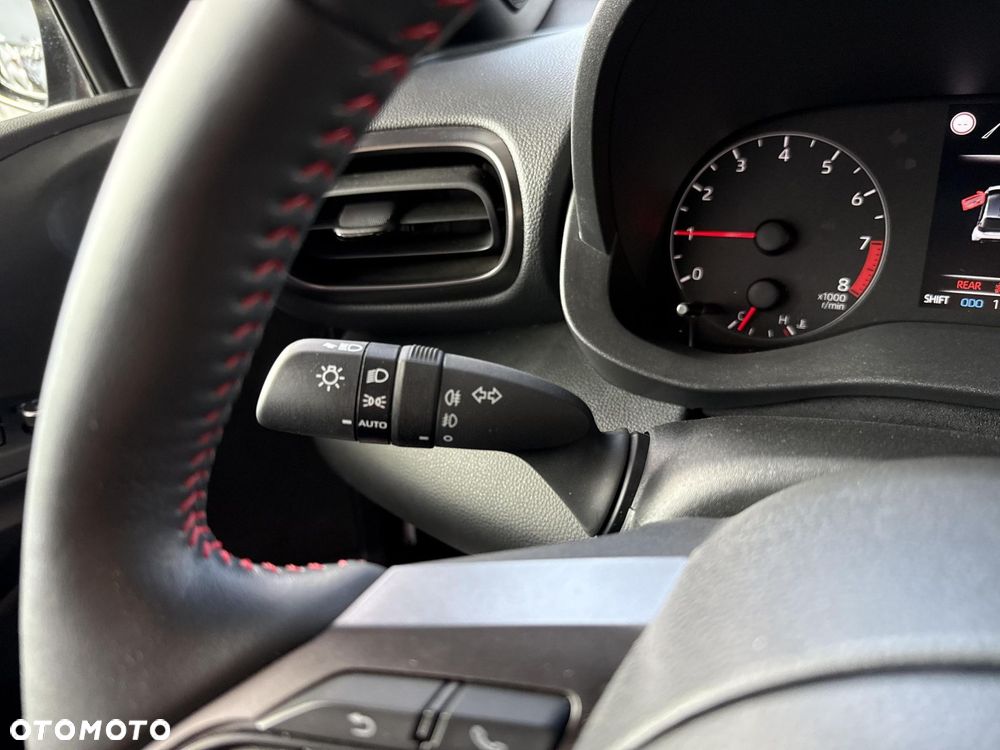 Toyota Yaris GR 1.6 Dynamic - 22