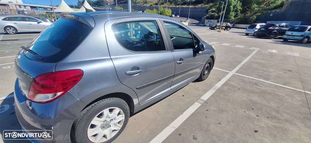 Peugeot 207 1.4 16V Active - 6