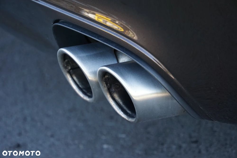 Porsche 911 Carrera 4S PDK - 35